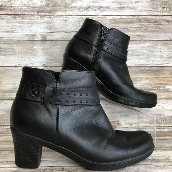 Clarks Shoes - Clarks Black Leather Side Zip Ankle Boots.